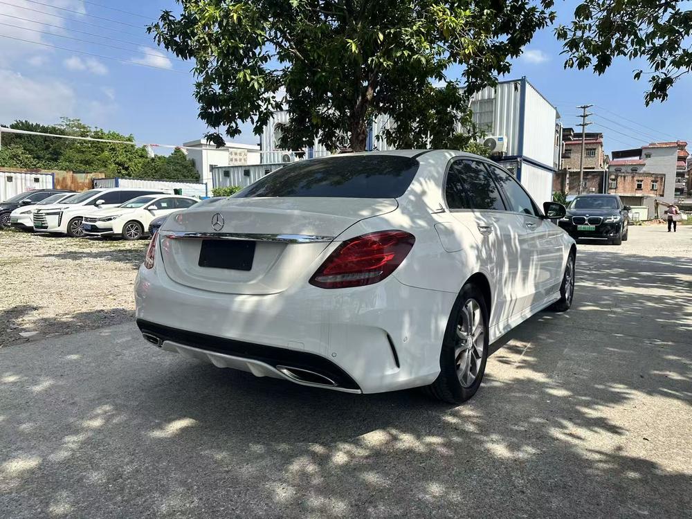 Mercedes-Benz Mercedes-Benz C-Class