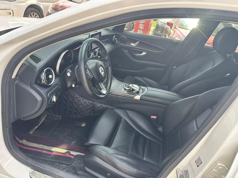 Mercedes-Benz Mercedes-Benz C-Class