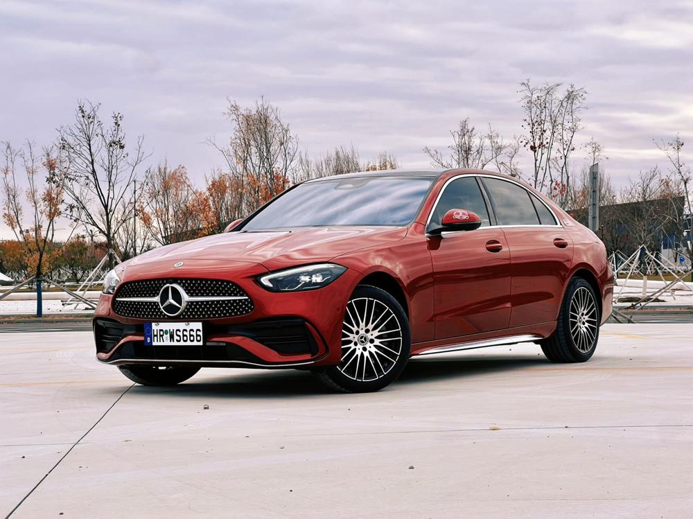 Mercedes-Benz Mercedes-Benz C-Class