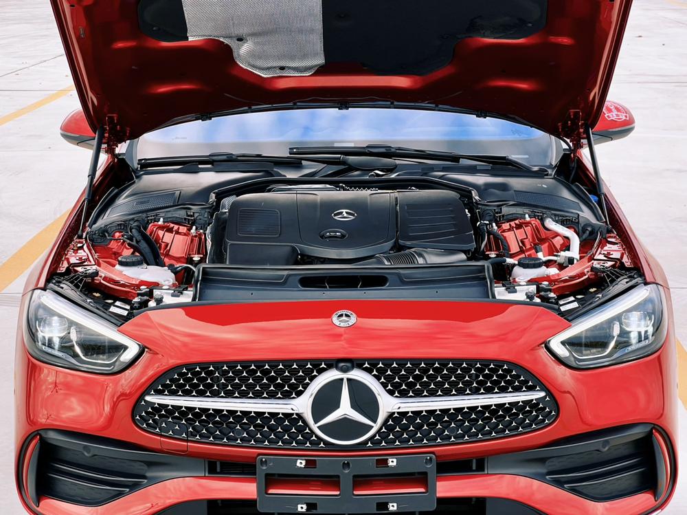 Mercedes-Benz Mercedes-Benz C-Class
