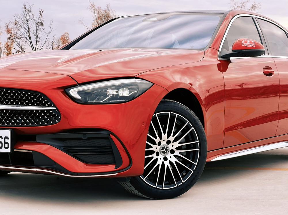 Mercedes-Benz Mercedes-Benz C-Class
