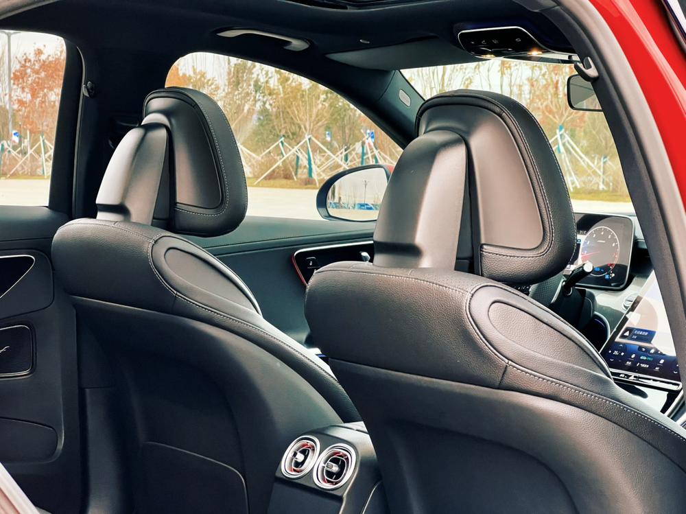 Mercedes-Benz Mercedes-Benz C-Class