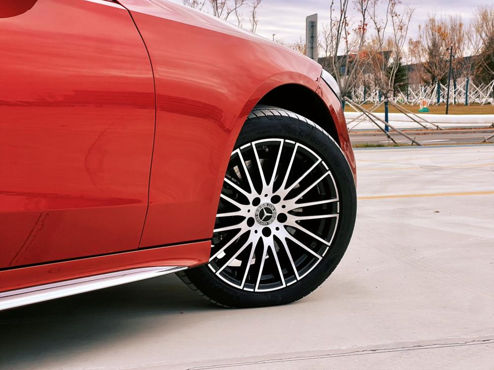 Mercedes-Benz Mercedes-Benz C-Class