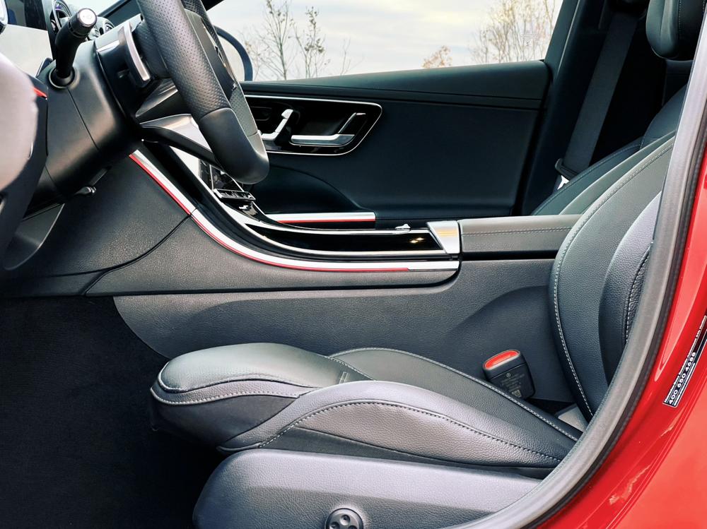 Mercedes-Benz Mercedes-Benz C-Class