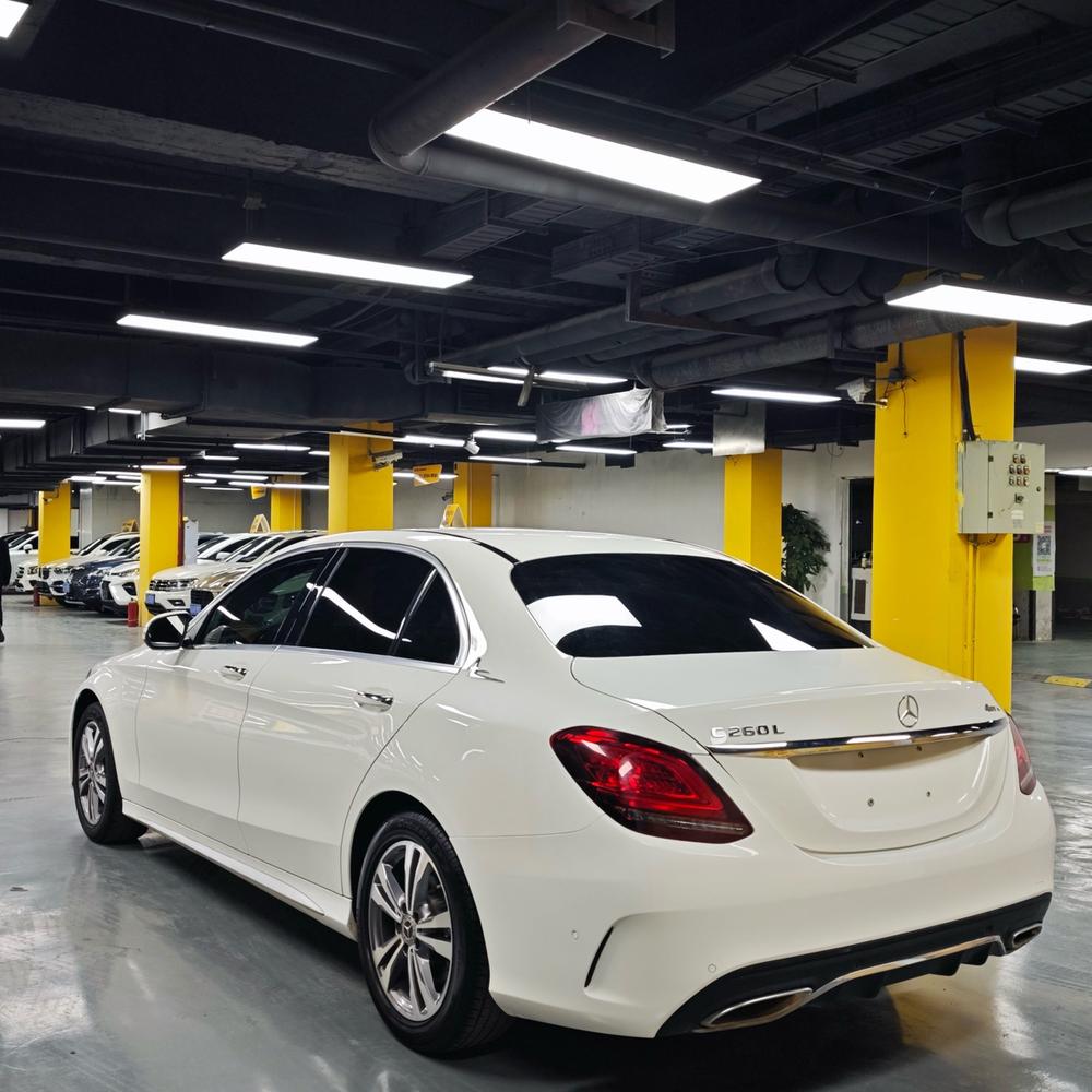 Mercedes-Benz Mercedes-Benz C-Class