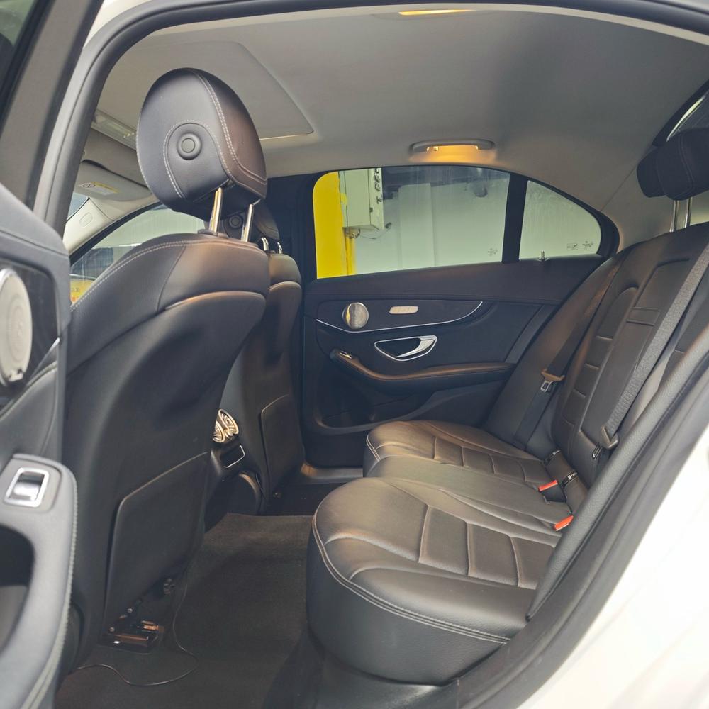 Mercedes-Benz Mercedes-Benz C-Class