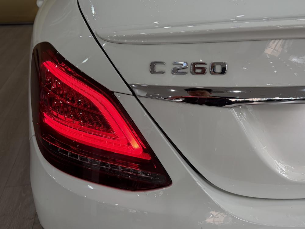 Mercedes-Benz Mercedes-Benz C-Class