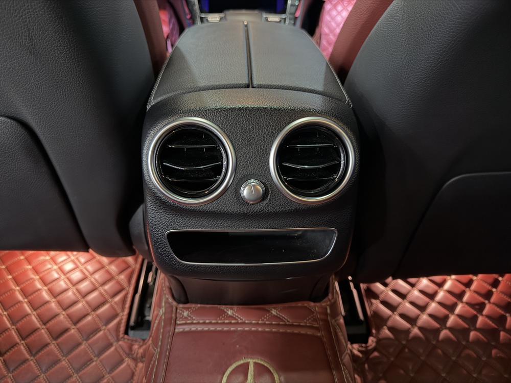 Mercedes-Benz Mercedes-Benz C-Class