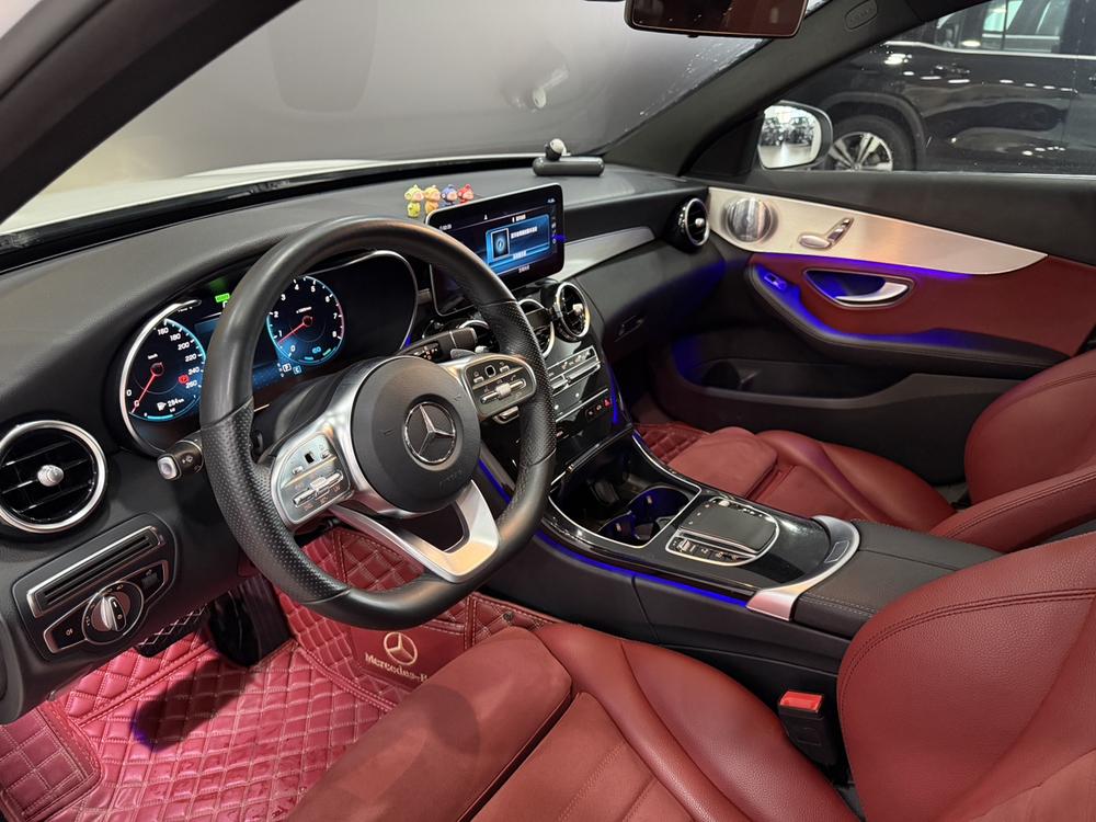 Mercedes-Benz Mercedes-Benz C-Class