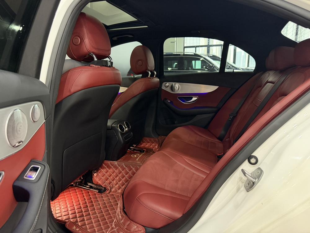Mercedes-Benz Mercedes-Benz C-Class
