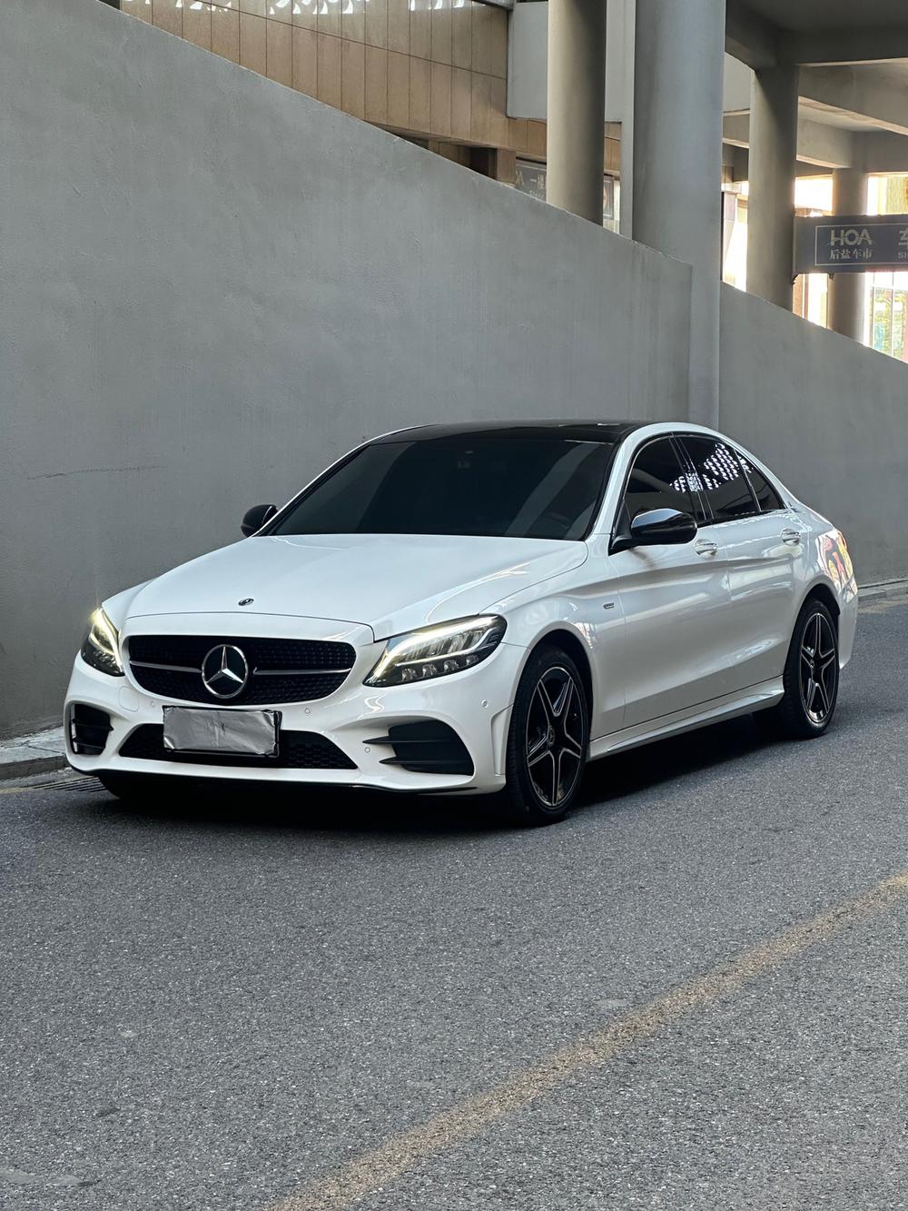 Mercedes-Benz Mercedes-Benz C-Class
