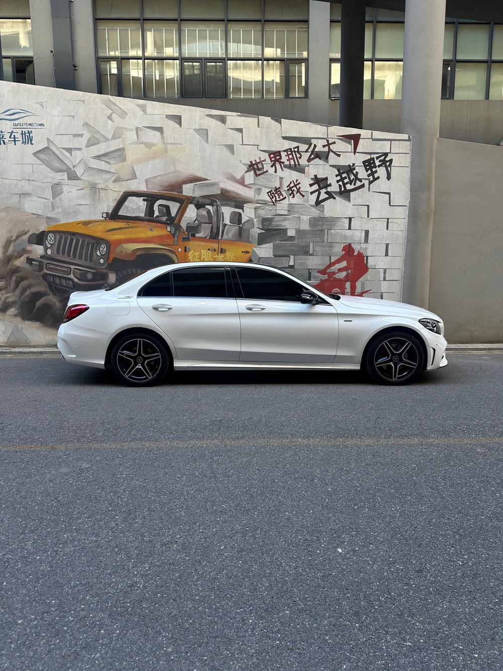 Mercedes-Benz Mercedes-Benz C-Class