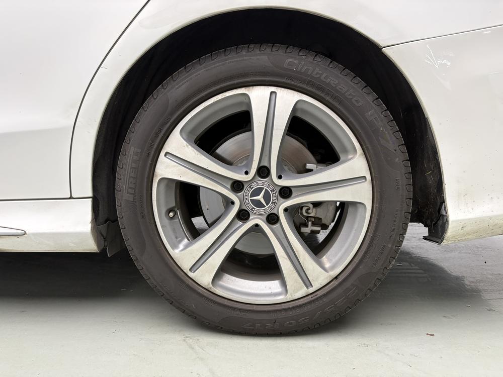 Mercedes-Benz Mercedes-Benz C-Class