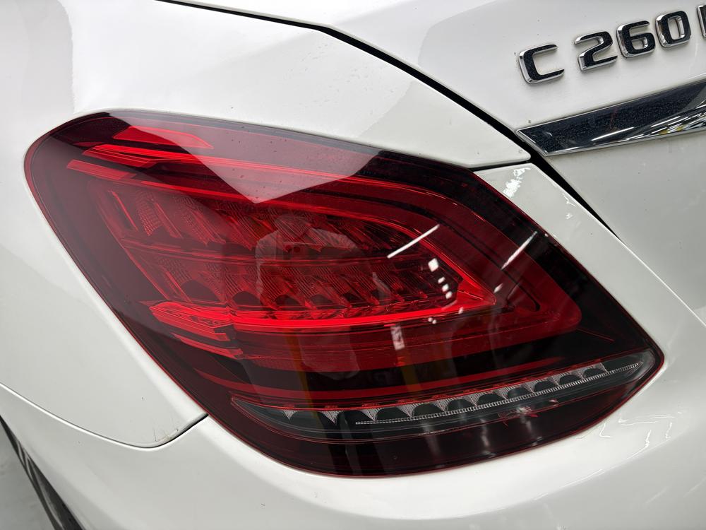 Mercedes-Benz Mercedes-Benz C-Class