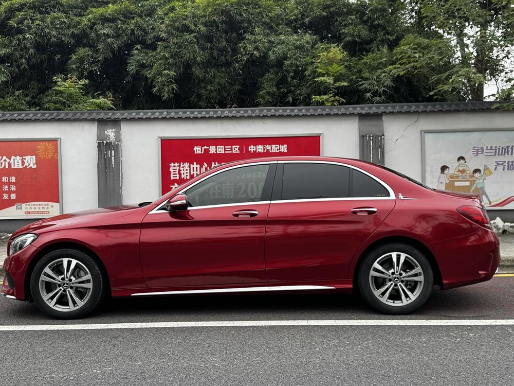 Mercedes-Benz Mercedes-Benz C-Class