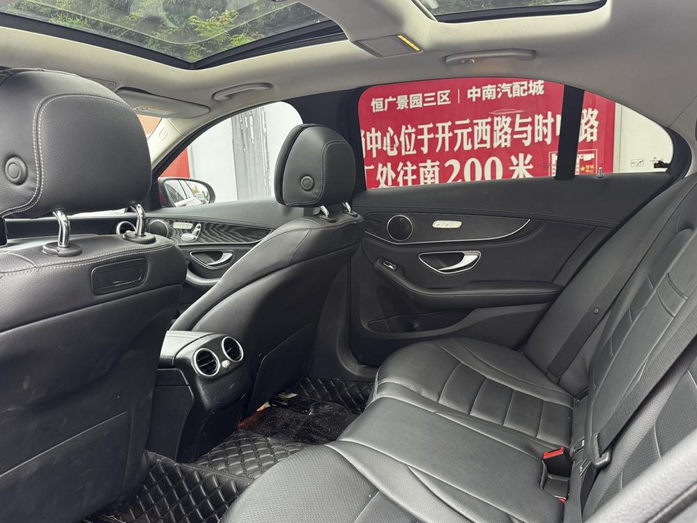 Mercedes-Benz Mercedes-Benz C-Class