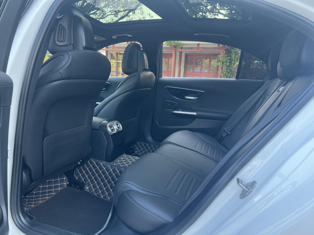 Mercedes-Benz Mercedes-Benz C-Class