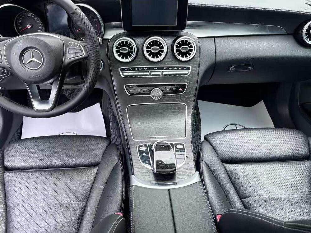 Mercedes-Benz Mercedes-Benz C-Class