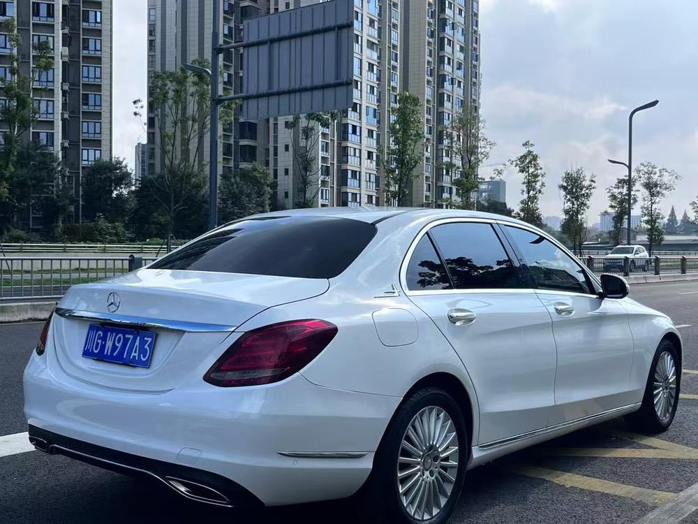 Mercedes-Benz Mercedes-Benz C-Class