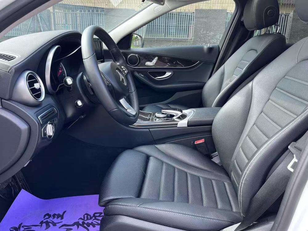 Mercedes-Benz Mercedes-Benz C-Class