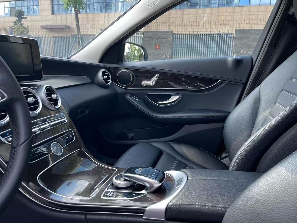 Mercedes-Benz Mercedes-Benz C-Class
