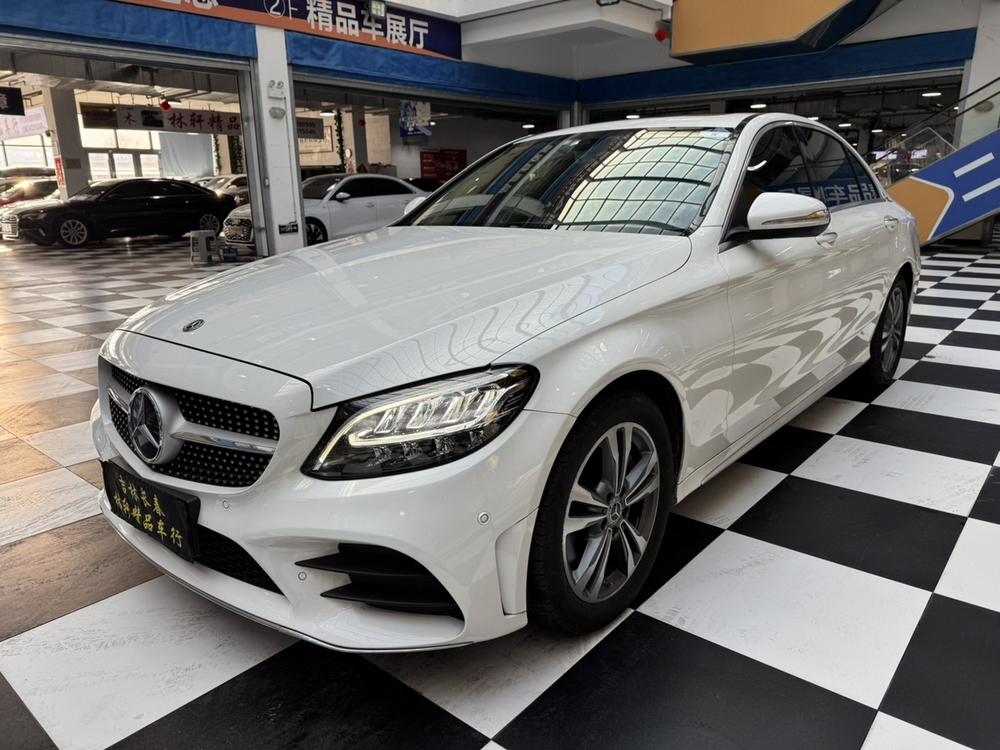 Mercedes-Benz Mercedes-Benz C-Class