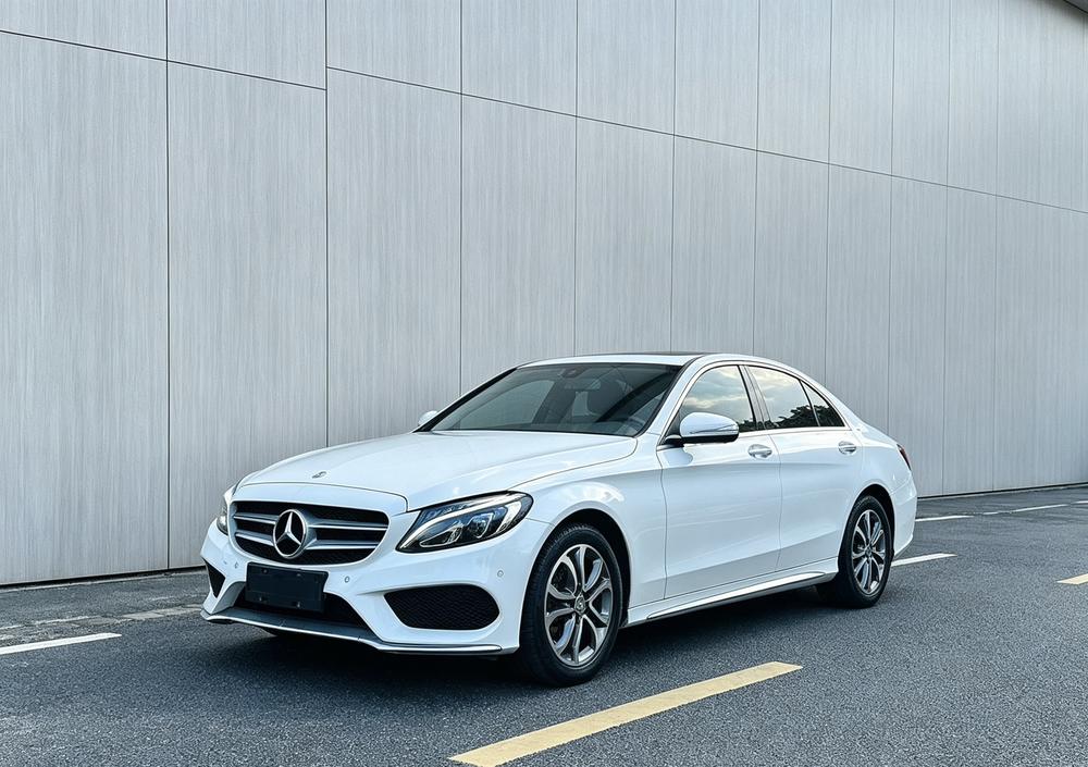 Mercedes-Benz Mercedes-Benz C-Class