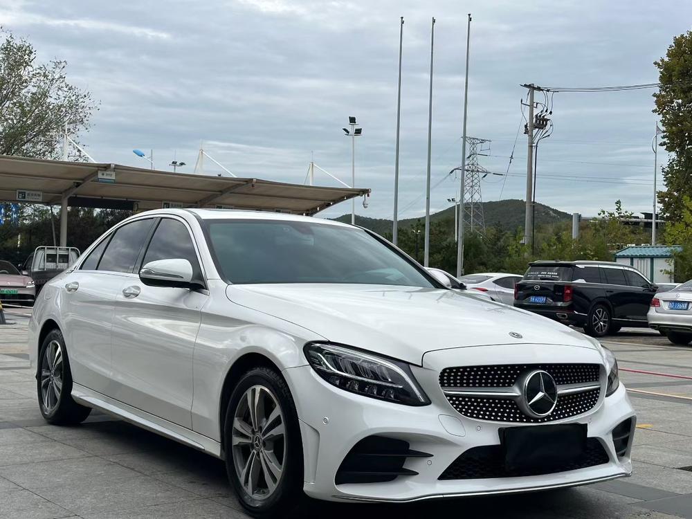 Mercedes-Benz Mercedes-Benz C-Class