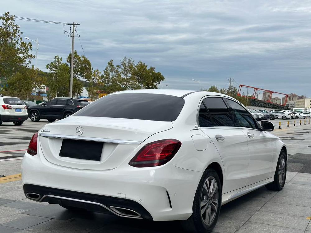 Mercedes-Benz Mercedes-Benz C-Class