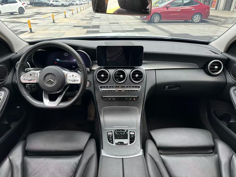 Mercedes-Benz Mercedes-Benz C-Class