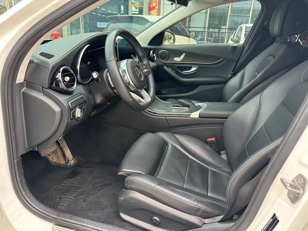 Mercedes-Benz Mercedes-Benz C-Class