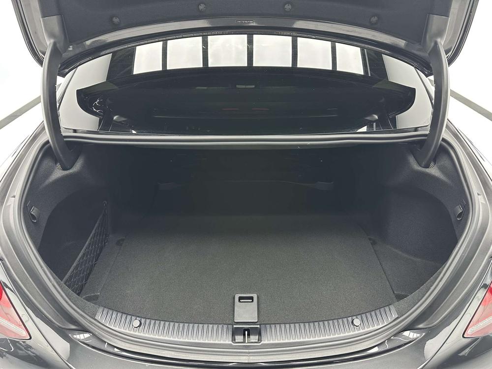 Mercedes-Benz Mercedes-Benz C-Class