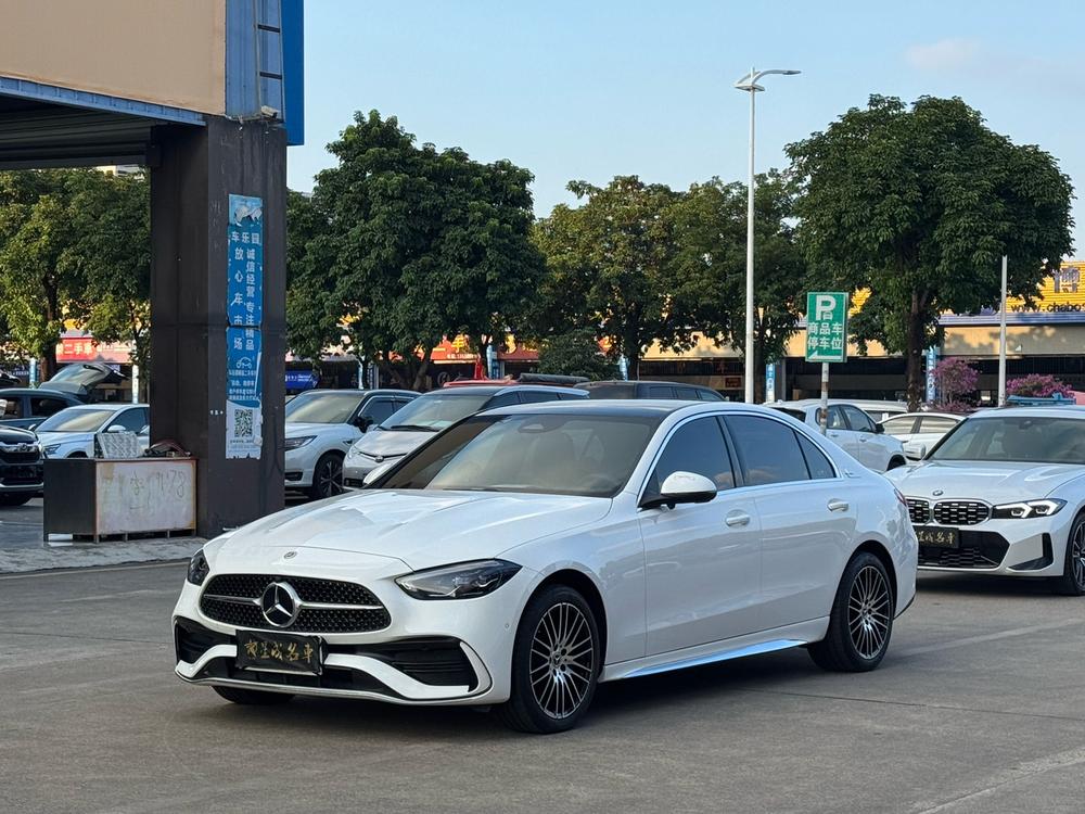Mercedes-Benz Mercedes-Benz C-Class