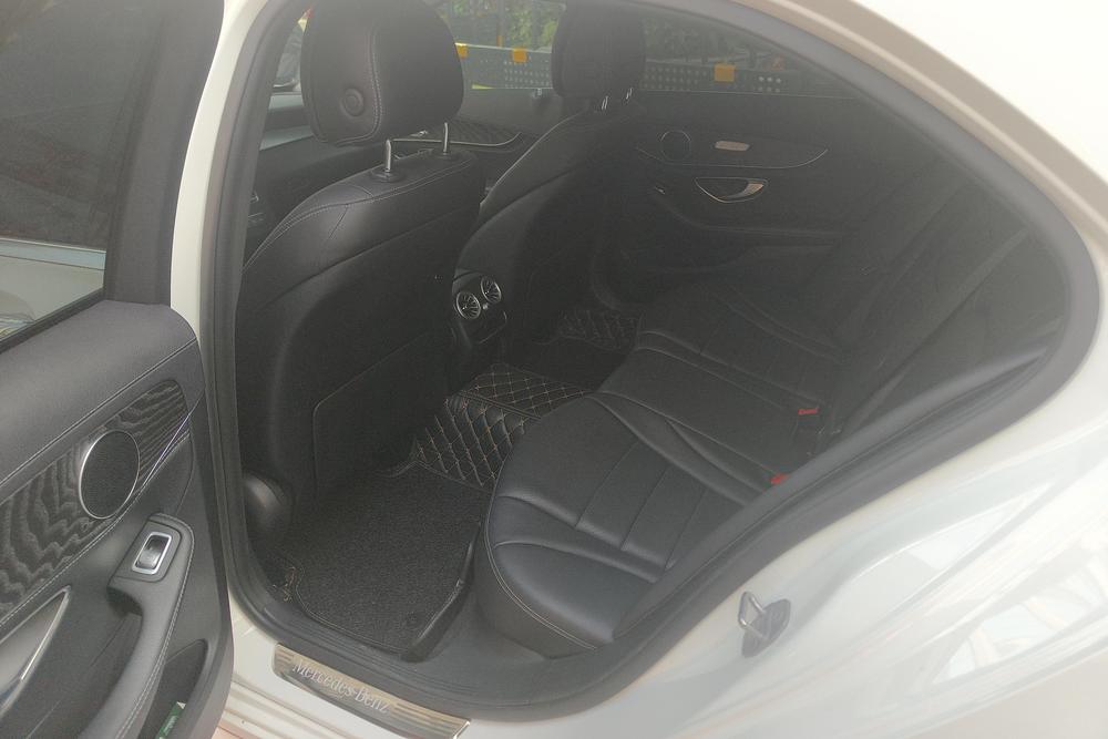 Mercedes-Benz Mercedes-Benz C-Class