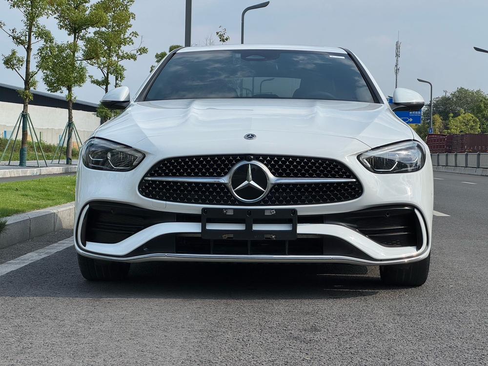 Mercedes-Benz Mercedes-Benz C-Class