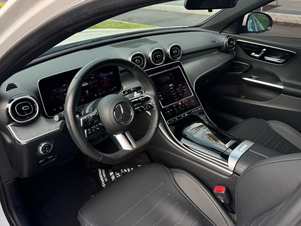 Mercedes-Benz Mercedes-Benz C-Class