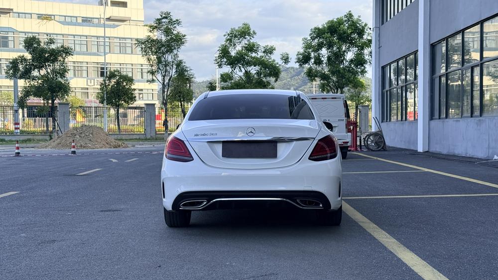 Mercedes-Benz Mercedes-Benz C-Class