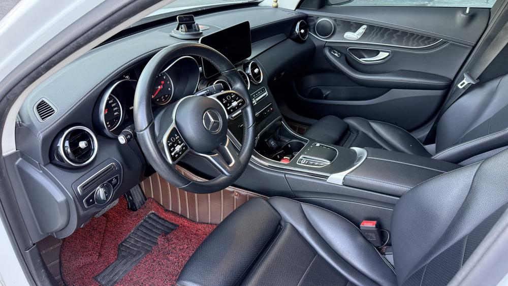 Mercedes-Benz Mercedes-Benz C-Class