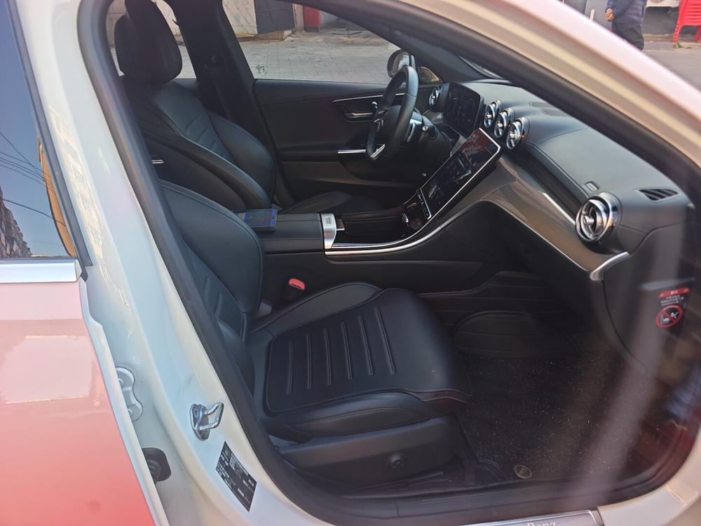 Mercedes-Benz Mercedes-Benz C-Class