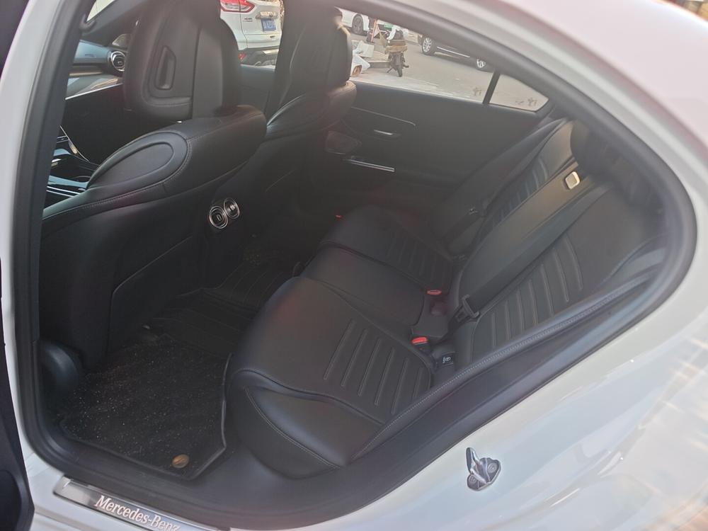 Mercedes-Benz Mercedes-Benz C-Class