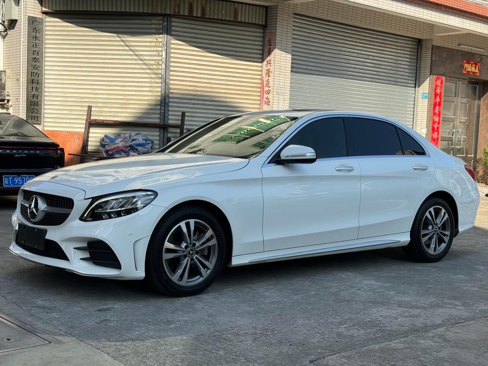 Mercedes-Benz Mercedes-Benz C-Class