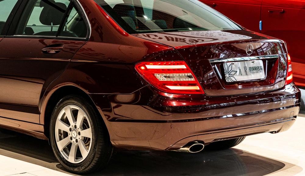 Mercedes-Benz Mercedes-Benz C-Class