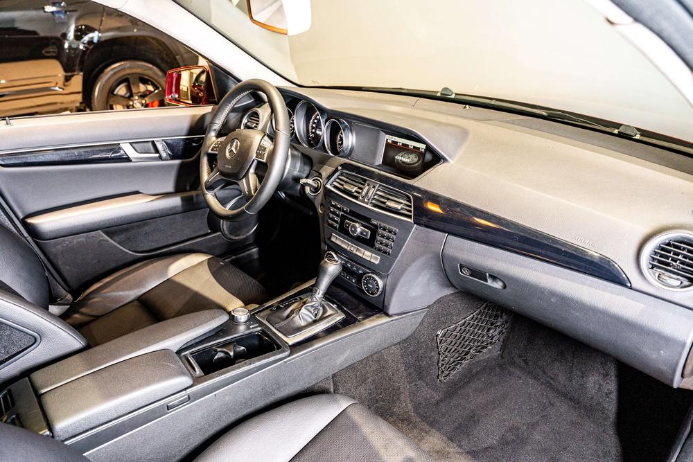 Mercedes-Benz Mercedes-Benz C-Class