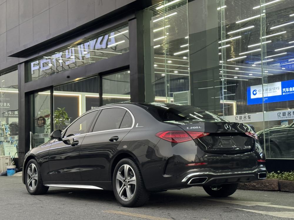 Mercedes-Benz Mercedes-Benz C-Class