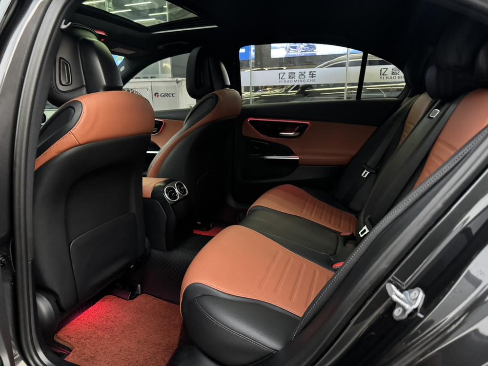 Mercedes-Benz Mercedes-Benz C-Class