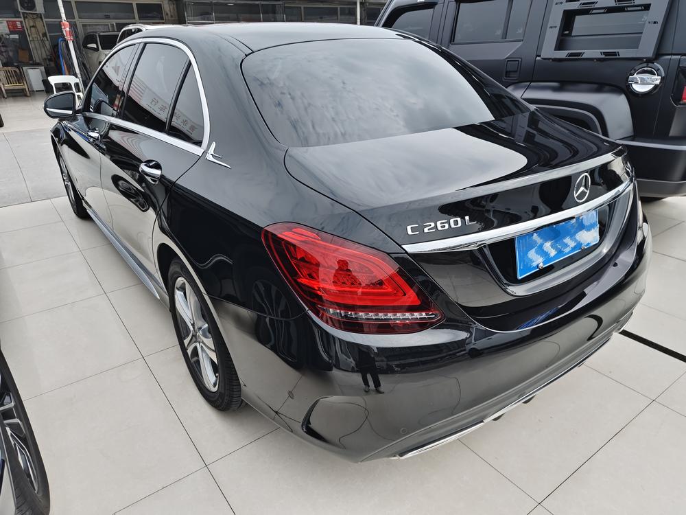 Mercedes-Benz Mercedes-Benz C-Class