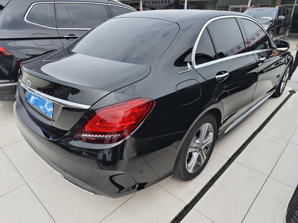 Mercedes-Benz Mercedes-Benz C-Class