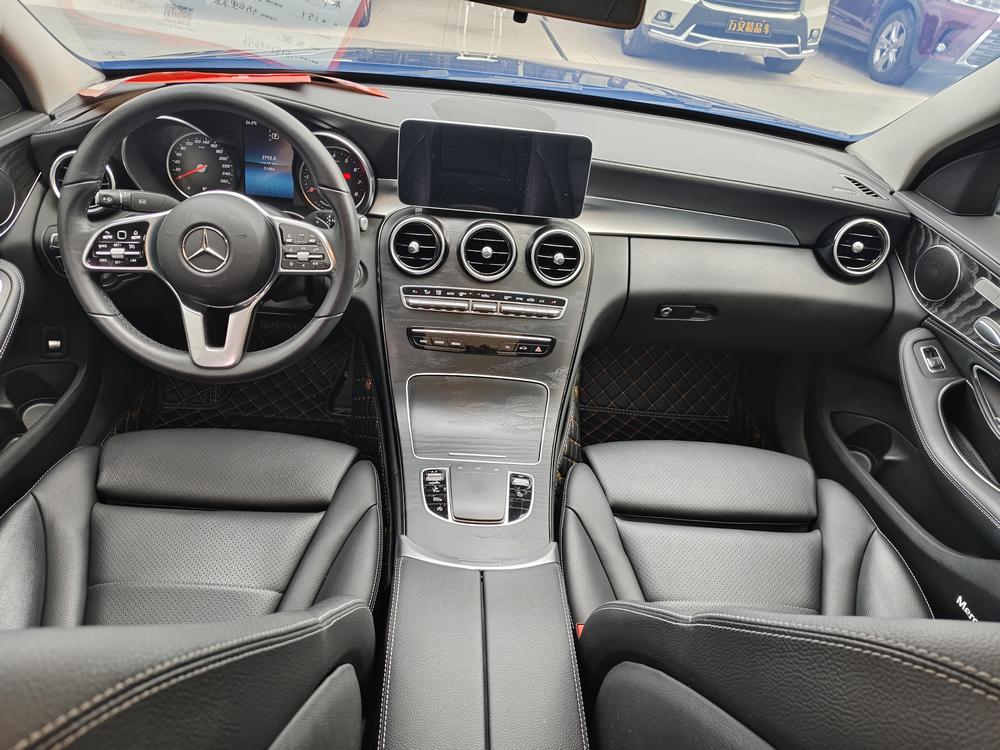 Mercedes-Benz Mercedes-Benz C-Class