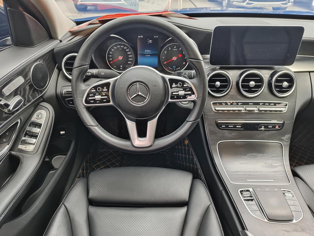 Mercedes-Benz Mercedes-Benz C-Class