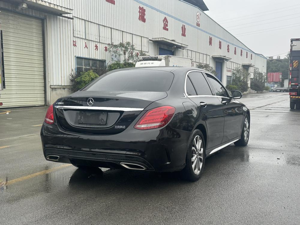 Mercedes-Benz Mercedes-Benz C-Class